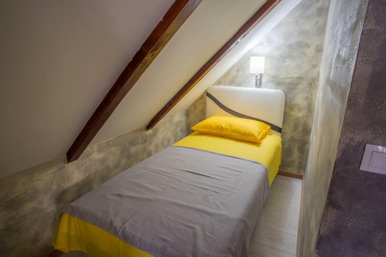 Apartmani Restoran Durmitor Zabljak  Exterior photo